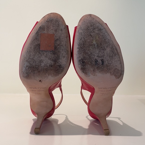 Sergio Rossi red patent leather sz 38.5 heels EUC - Picture 6 of 7